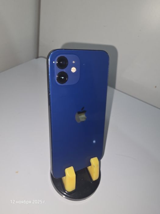 IPhone 12, 64 гб