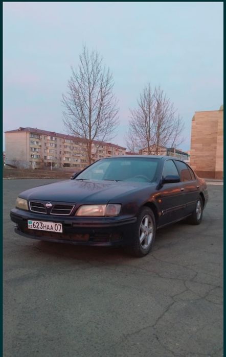 Ниссан максима 1999года