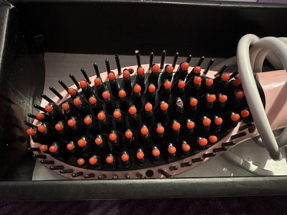 Електрическа четка за изправяне