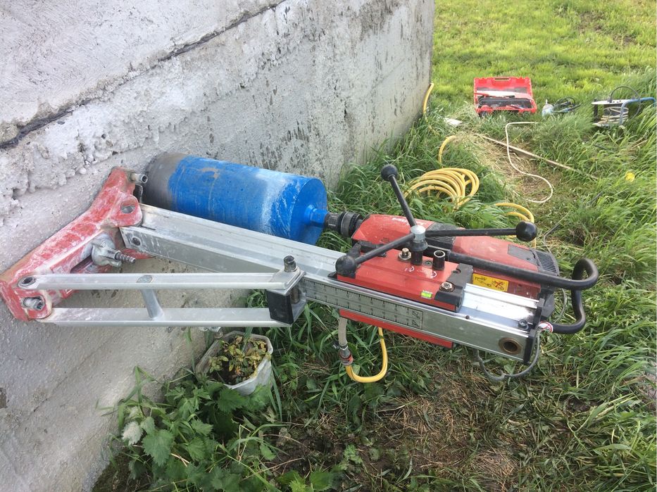 Gaura hota aerisire centrala AC carotare beton Suceava