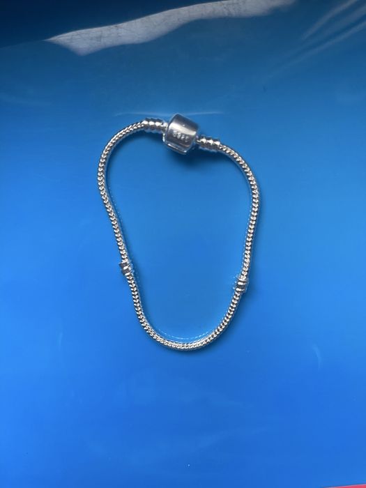 Bratara pentru talismane