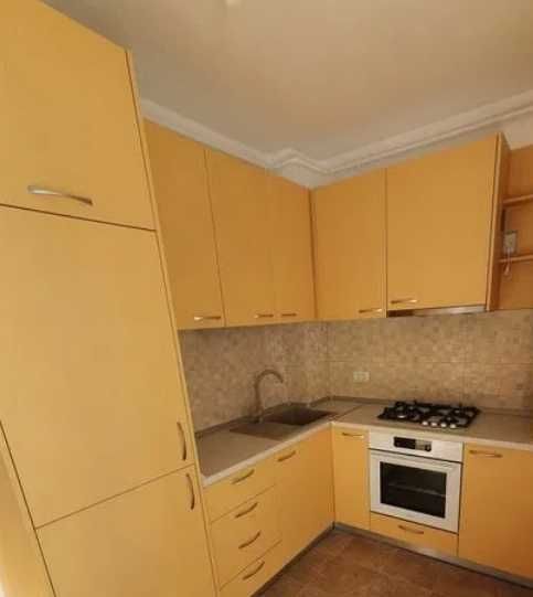 Дава се под наем Едностаен апартамент в Пловдив, Каменица 1 - 40 кв.м за 219.3 € - Снимка #2