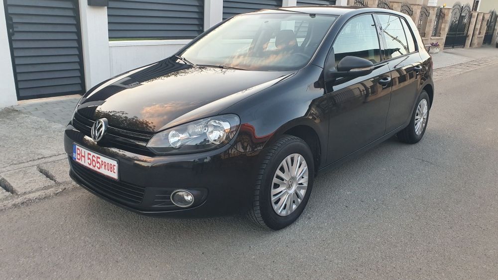 Golf 6 Euro 5 1.6 MPI 102 CP 181.000 km T.U.V.Dublu climatronic incalzire in scaune