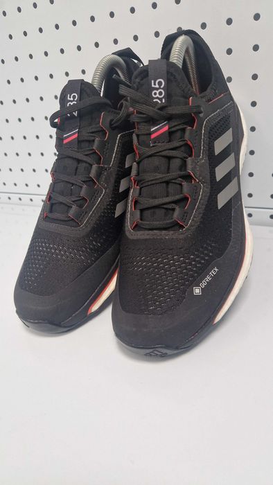 Оригинални дамски обувки- Adidas Terrex Gore-Tex