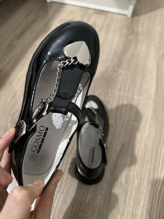 Туфли на девочку размер 31