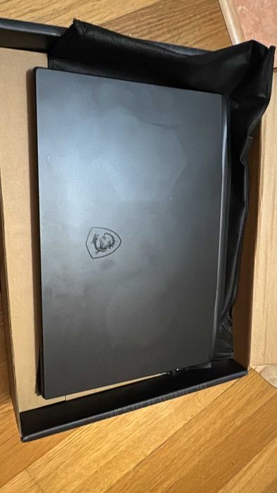 Ноутбук MSI Stealth 17 Studio A13VH