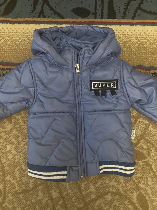 Продам детскую куртку