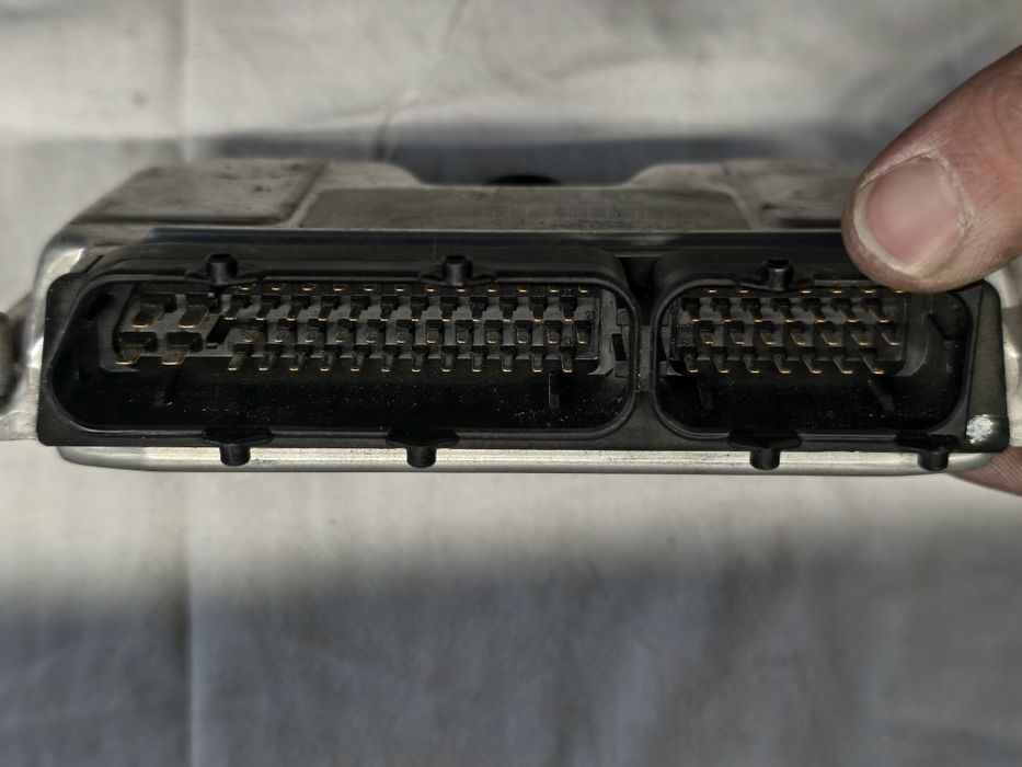 Компьютер двигателя Ауди Фольксваген