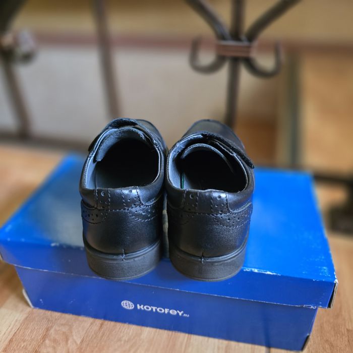 Продам туфли котофей