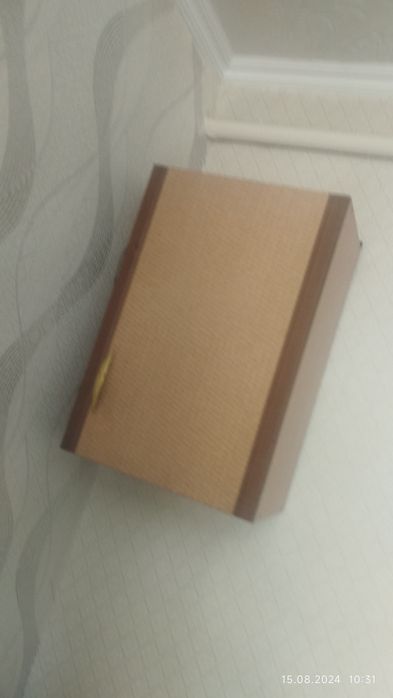 Кухыный шкаф сатылады