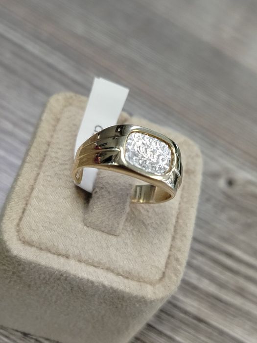 НОВ Златен пръстен 5.66гр / 14К