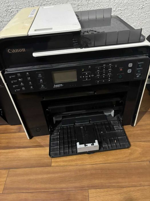 МФУ Canon в хорошем состоянии