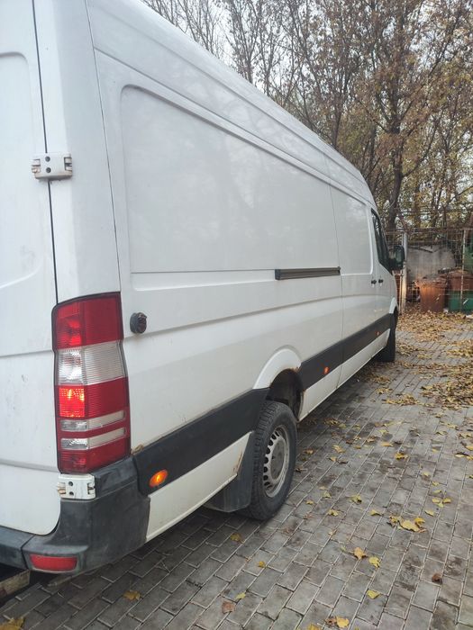Vand Mercedes-benz Sprinter 2010 cu lift,euro 5
