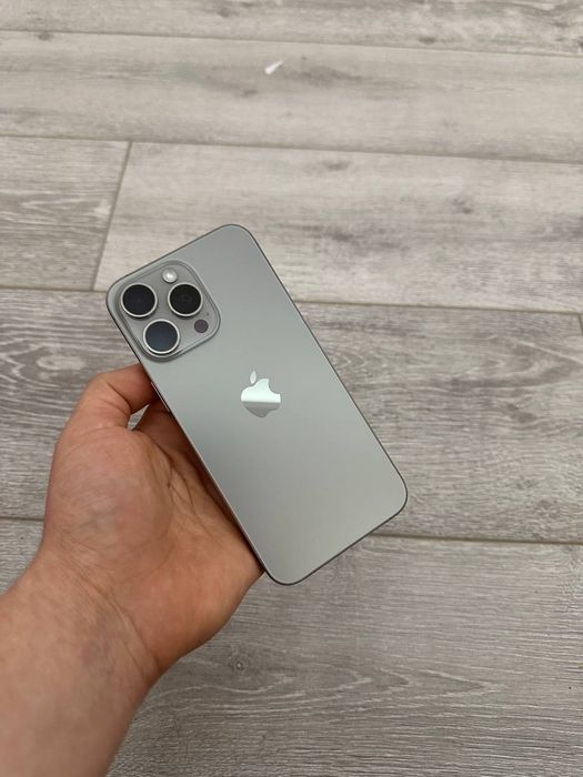 iphone 15 Pro MAX 100% idial