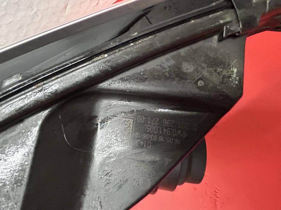 Far Audi A4 B9 xenon adaptiv 2015-2019 stanga