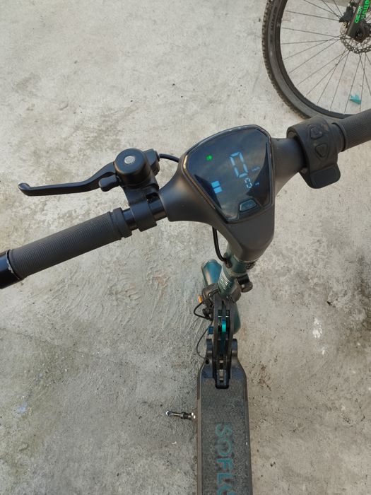 Vând trotinete sofow