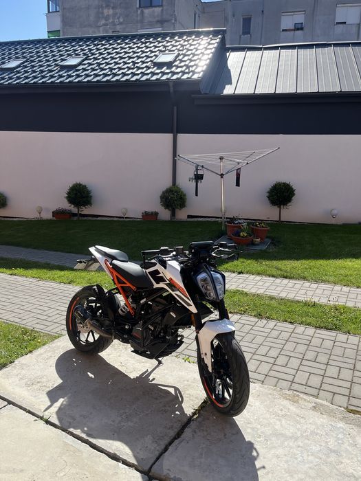 Ktm duke 125 2017 8xxxkm