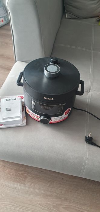 Мултикукър Tefal SERIE EPC50-B