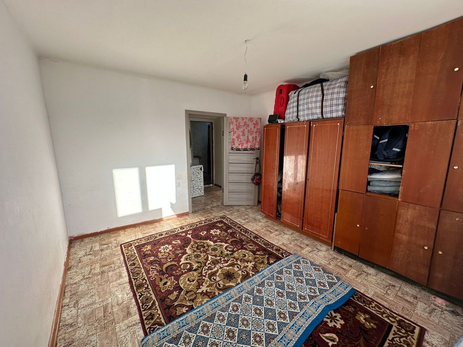 Продам 2-комнатное общежитие в районе Пед Институт