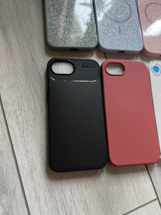 Huse si folii iPhone 16e