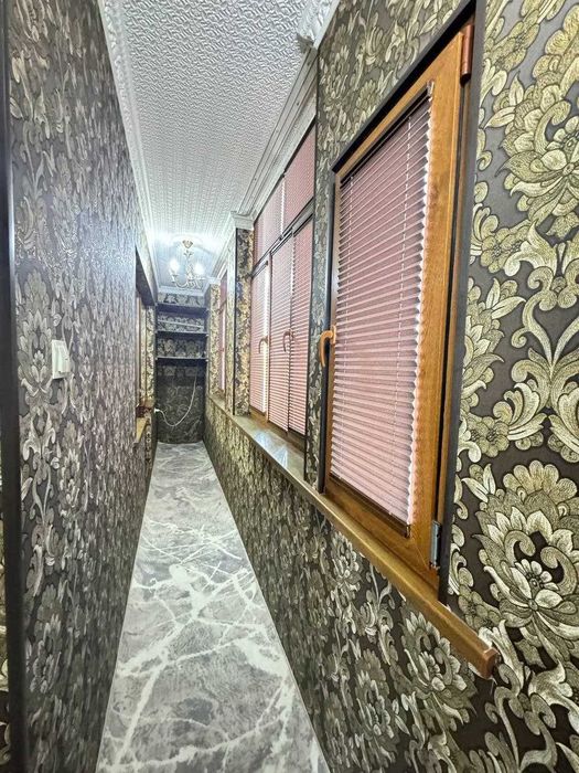 Продам 2 ком на Миробаде /  Загс        036*