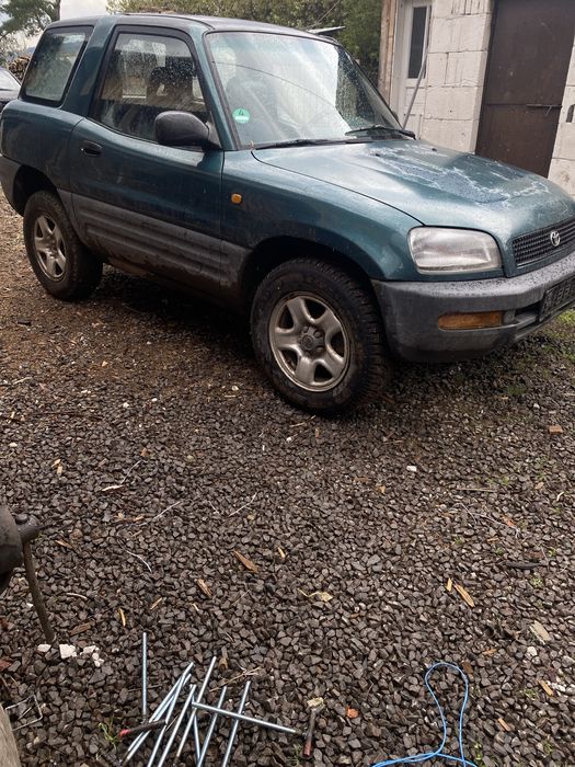 Toyota Rav4 1.8 benzin