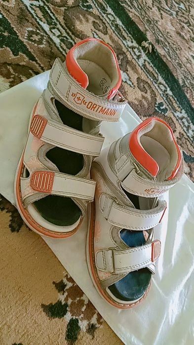 Обувь ортопедические для девочек.