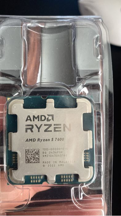 Ryzen 5 7600 в отличном состоянии