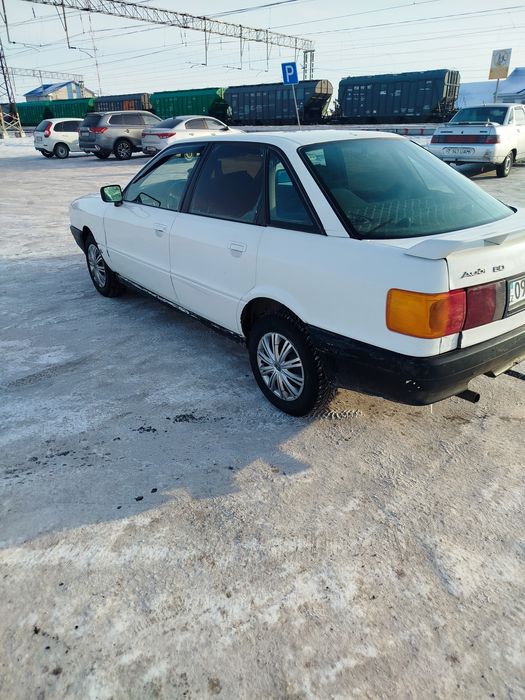 Продам ауди 80 б3