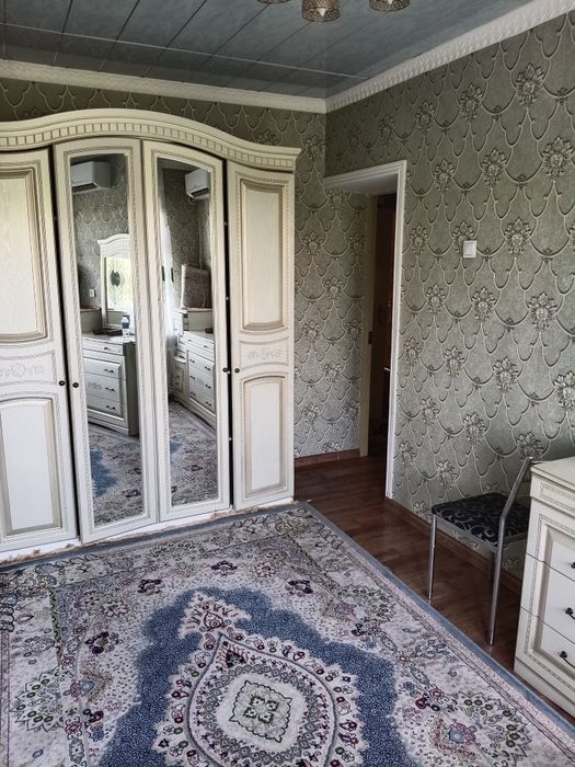 Продам квартиру 3 комнатную