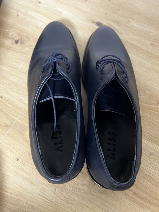 Pantofi noi cu eticheta 40