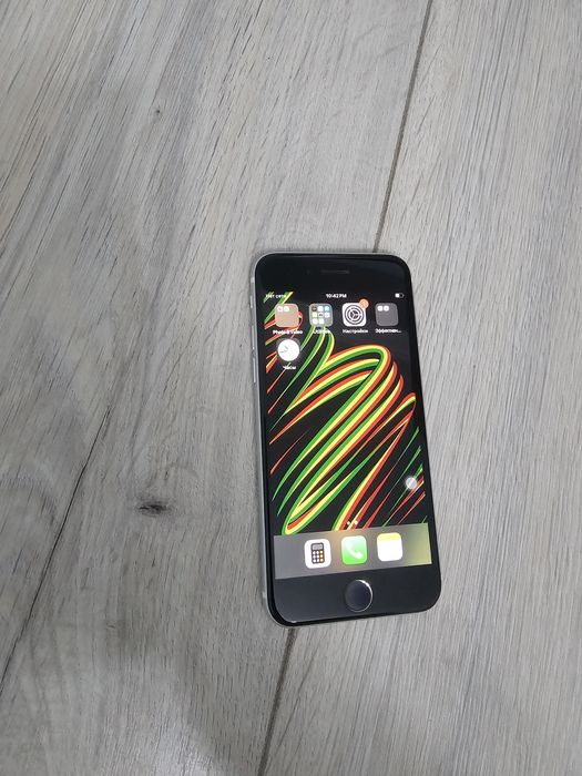 IPhone SE. 2020 64gb
