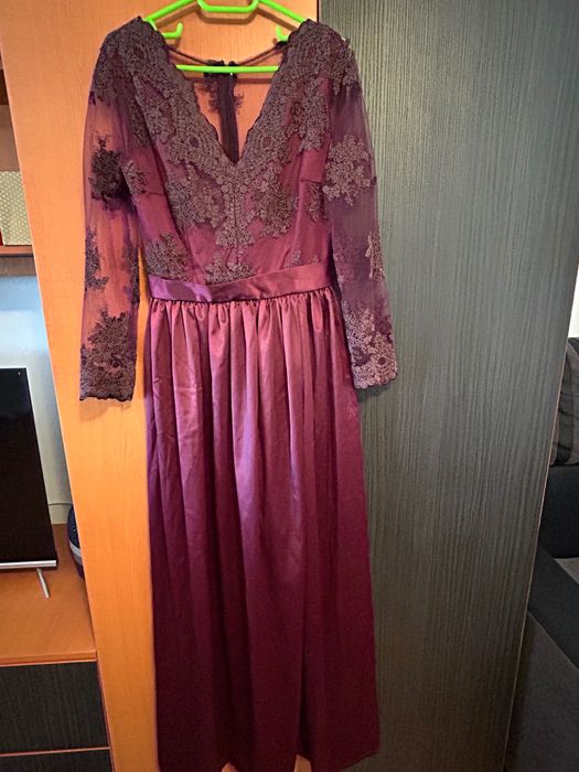 Rochie de seară…….