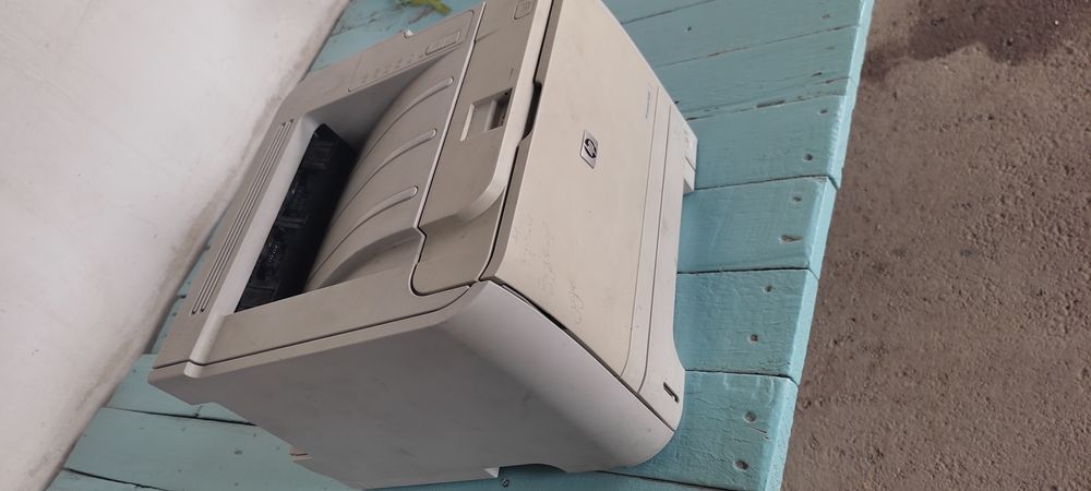 Принтер HP LJ P2035