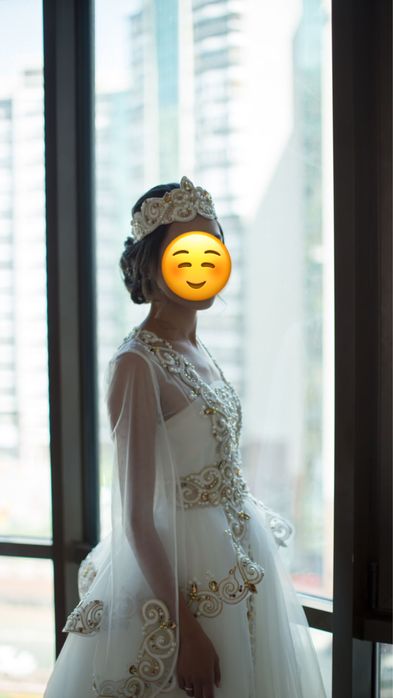 Продаю свадебное платье