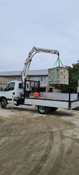 Transport cu macara