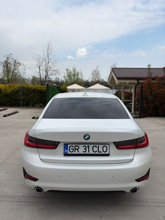 BMW 3 Series 2019 — imagine 4