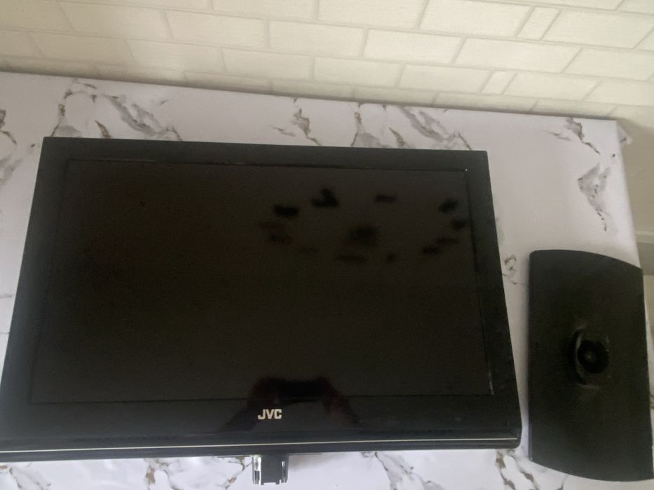 Продам телевизор