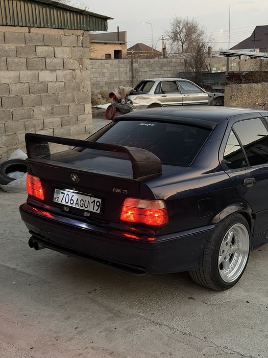 Shnirzer R17 диски с шинами на Бмв