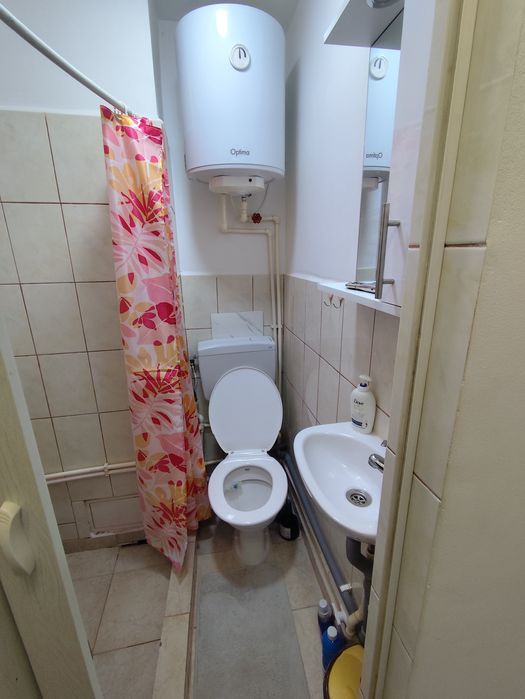 Închiriez Garsonieră M14 / Sportiv Etaj 1