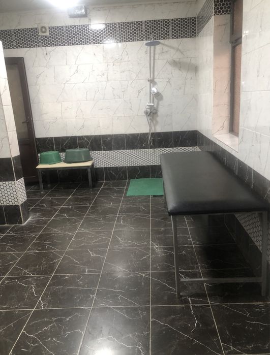 Массаж и пилинг у себя баня есть.