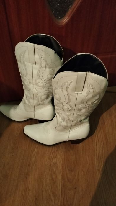 Cizme piele mărime 39