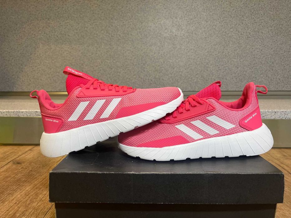 ОРИГИНАЛНИ *** Adidas Questar Drive / Pink White