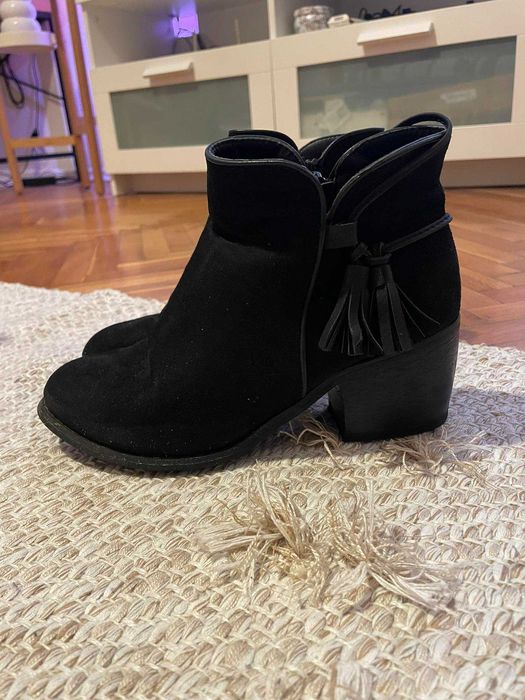 Дамски черни боти - 36