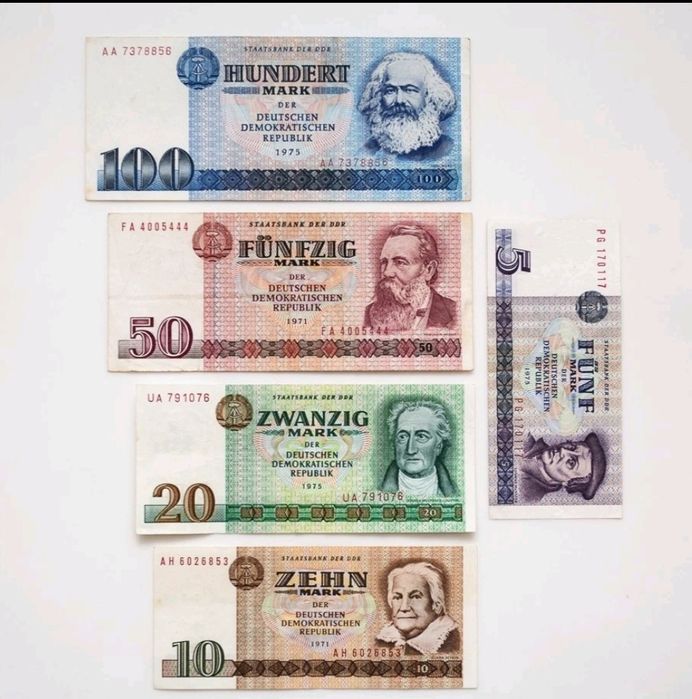 Lot 5 bancnote Marca Germania de Est DDM