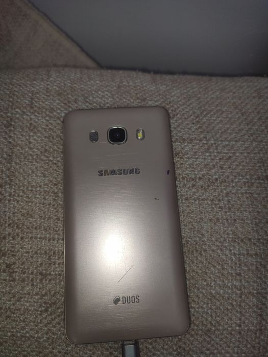 Samsung galaxy j5