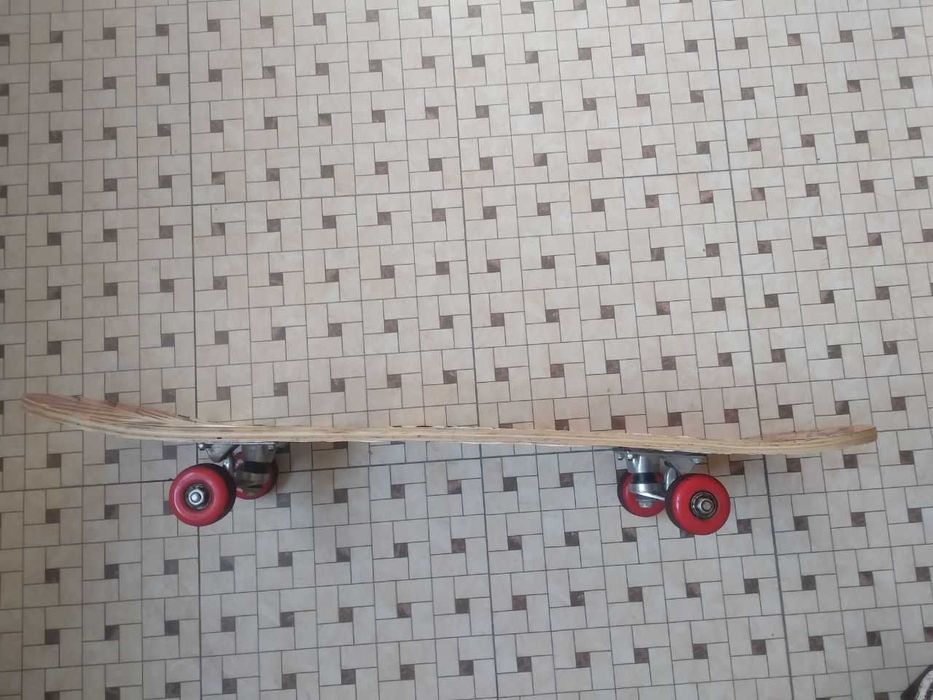 продам скейтборд