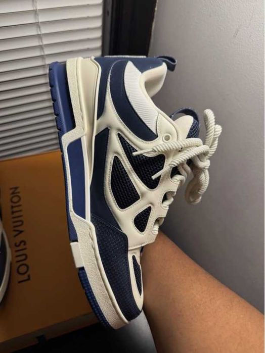 adidasi Louis Vuitton skate albastri