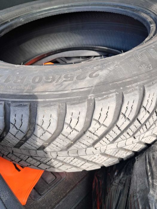225/60 R17 Anvelopa iarna all season