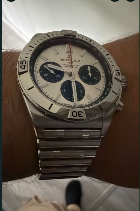 breitling chronomat B01 42